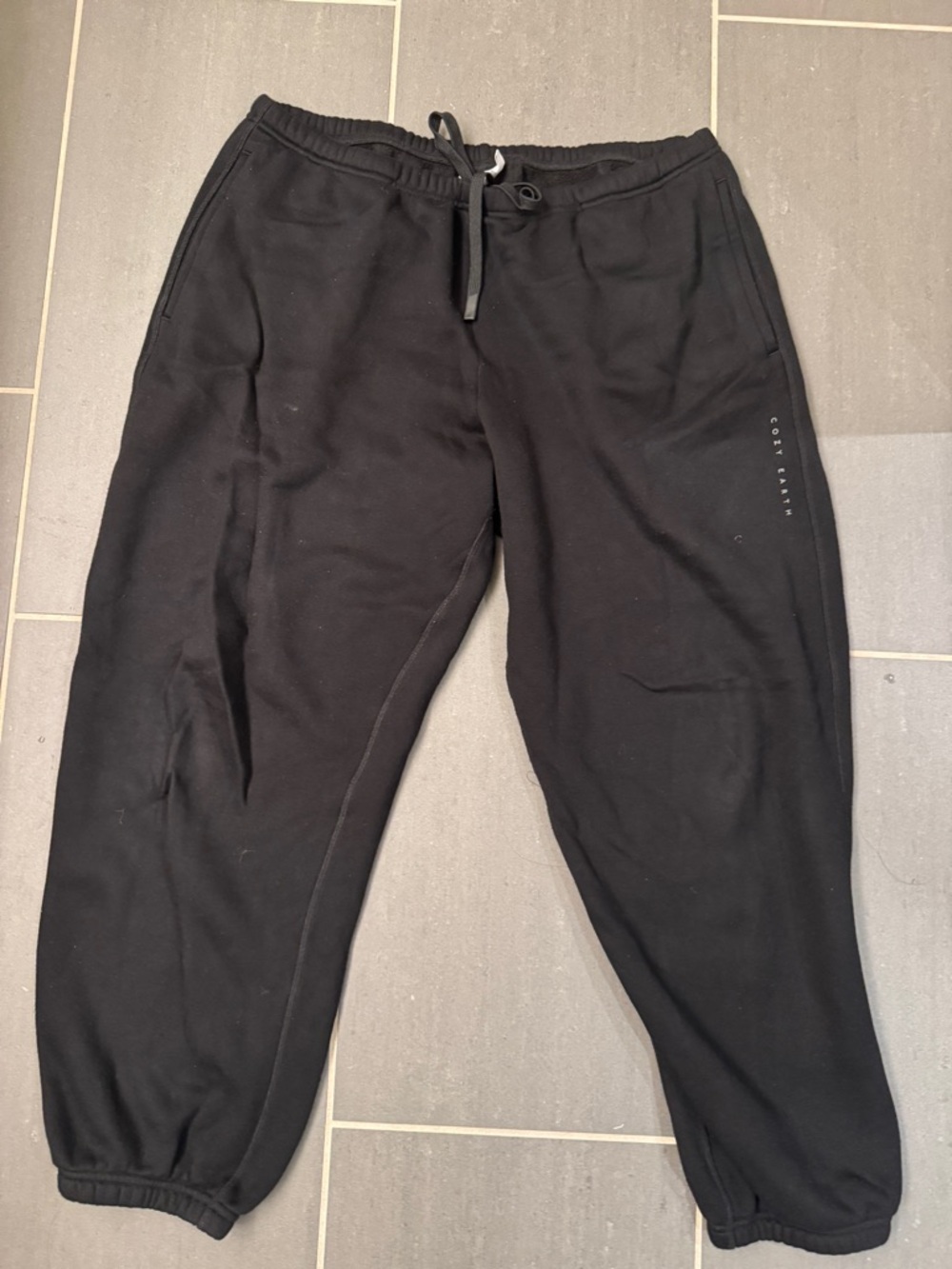 Cozy Earth Women’s Cityscape Joggers Black XL